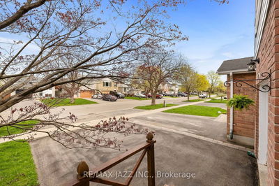 75 Trudeau Dr, Clarington - Bowmanville image-0-4