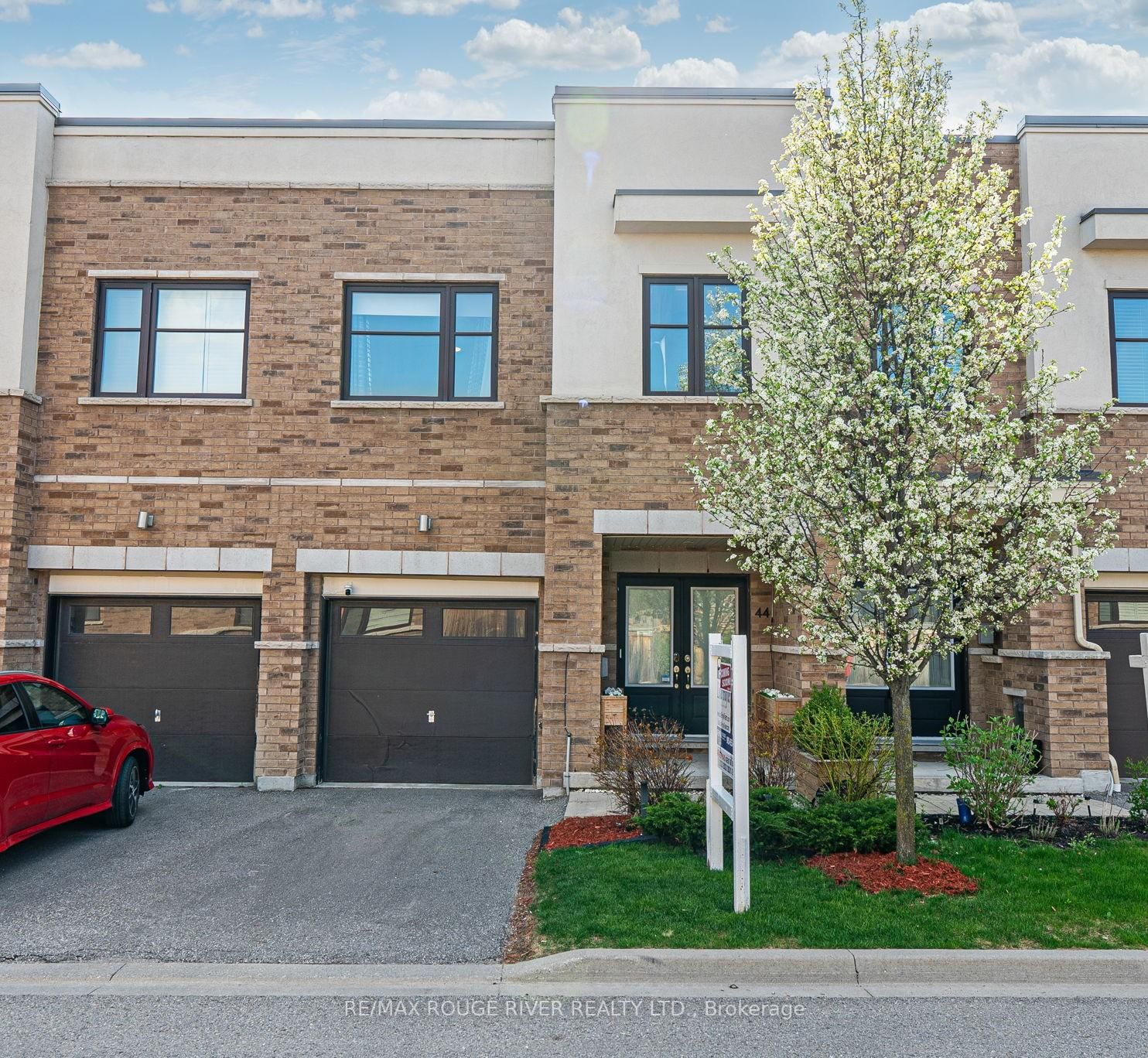 Property at 44 Jerseyville