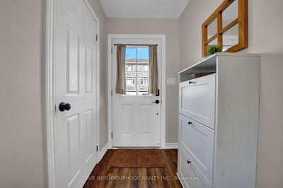 42 Markham Tr, Clarington - Bowmanville image-0-1