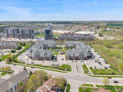Unit 207 — 80 Aspen Springs Dr, Clarington - Bowmanville image-0-3