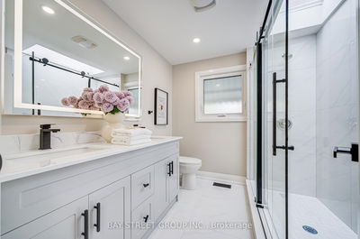 75 Tidefall Dr, Toronto - L'Amoreaux image-0-4