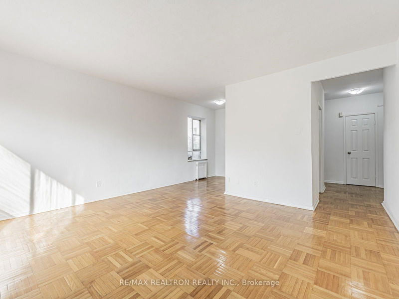 Room2