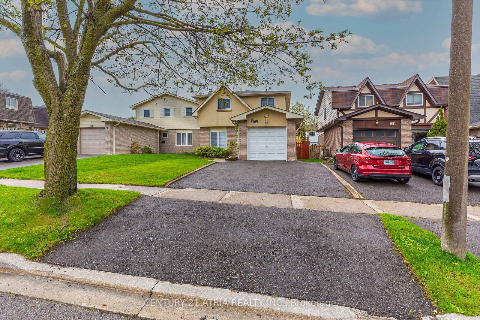 Property at 600 Stonebridge