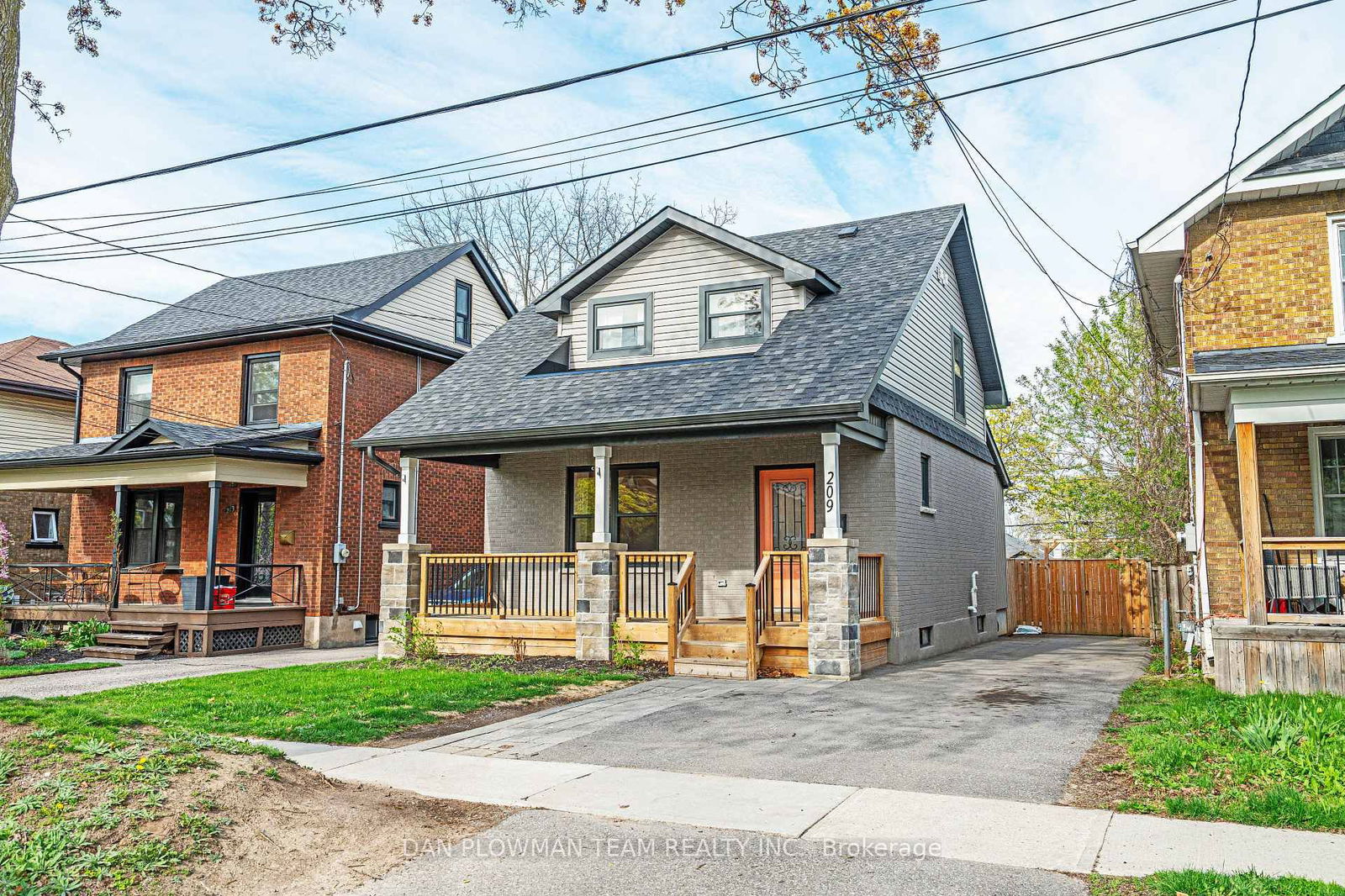 Property at 209 Oshawa