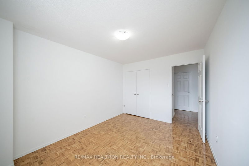 Room2