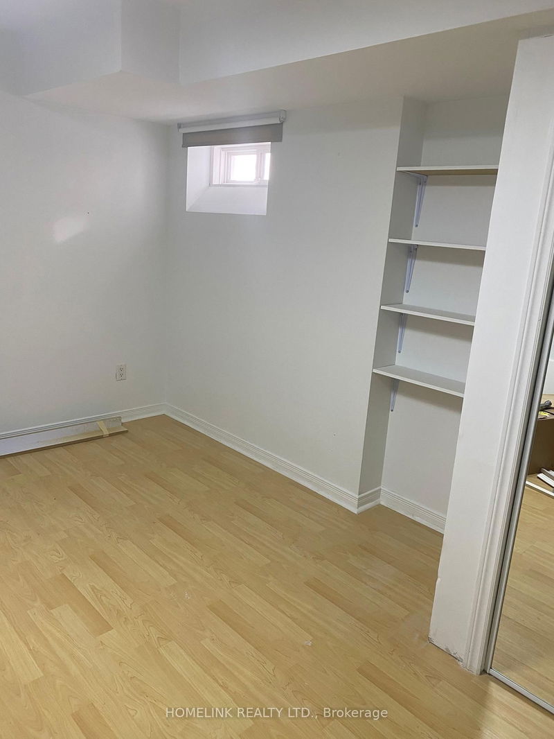 Room2