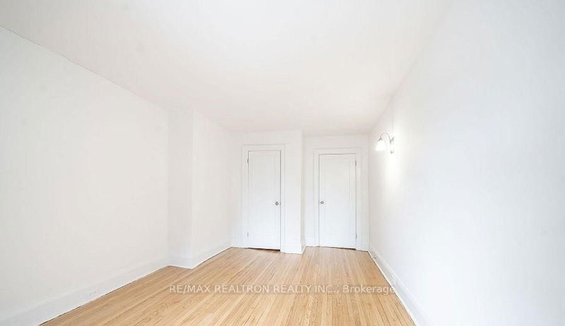Room2