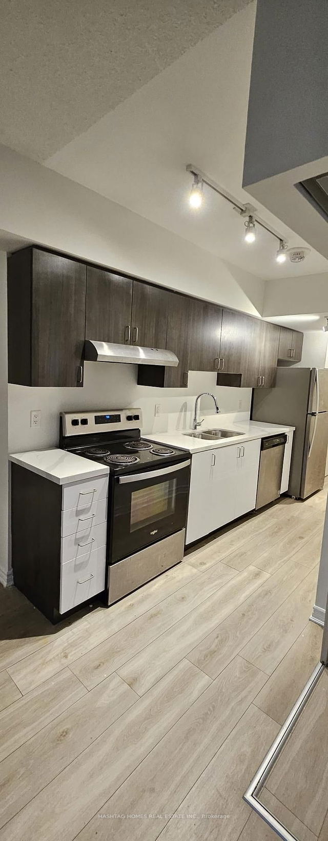 111 - 1 Falaise Road