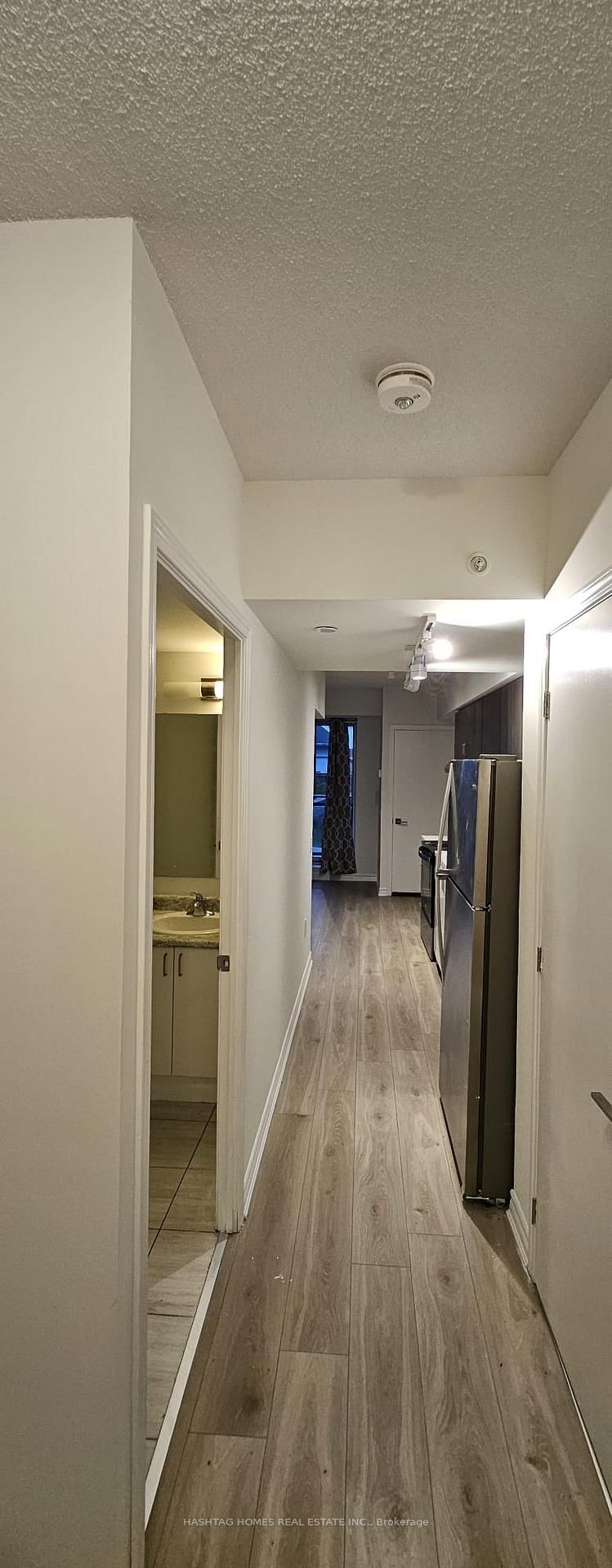 Room2
