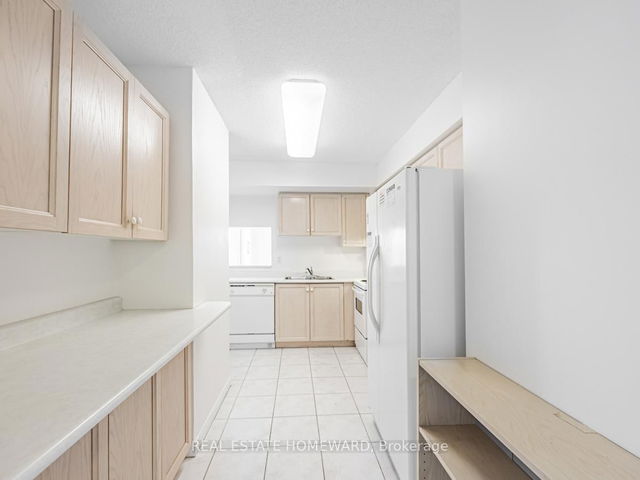 1102 - 2800 Warden Avenue