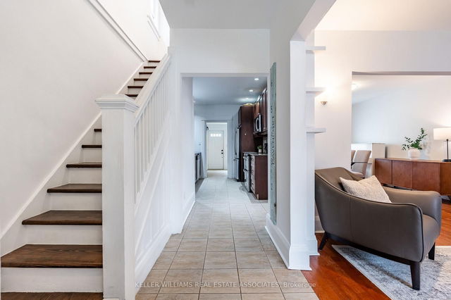 77 Harris Avenue