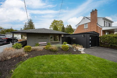 693 Carnegie Ave, Oshawa - O'Neill image-0-3