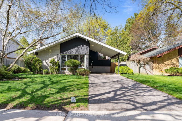 27 Oakley Boulevard
