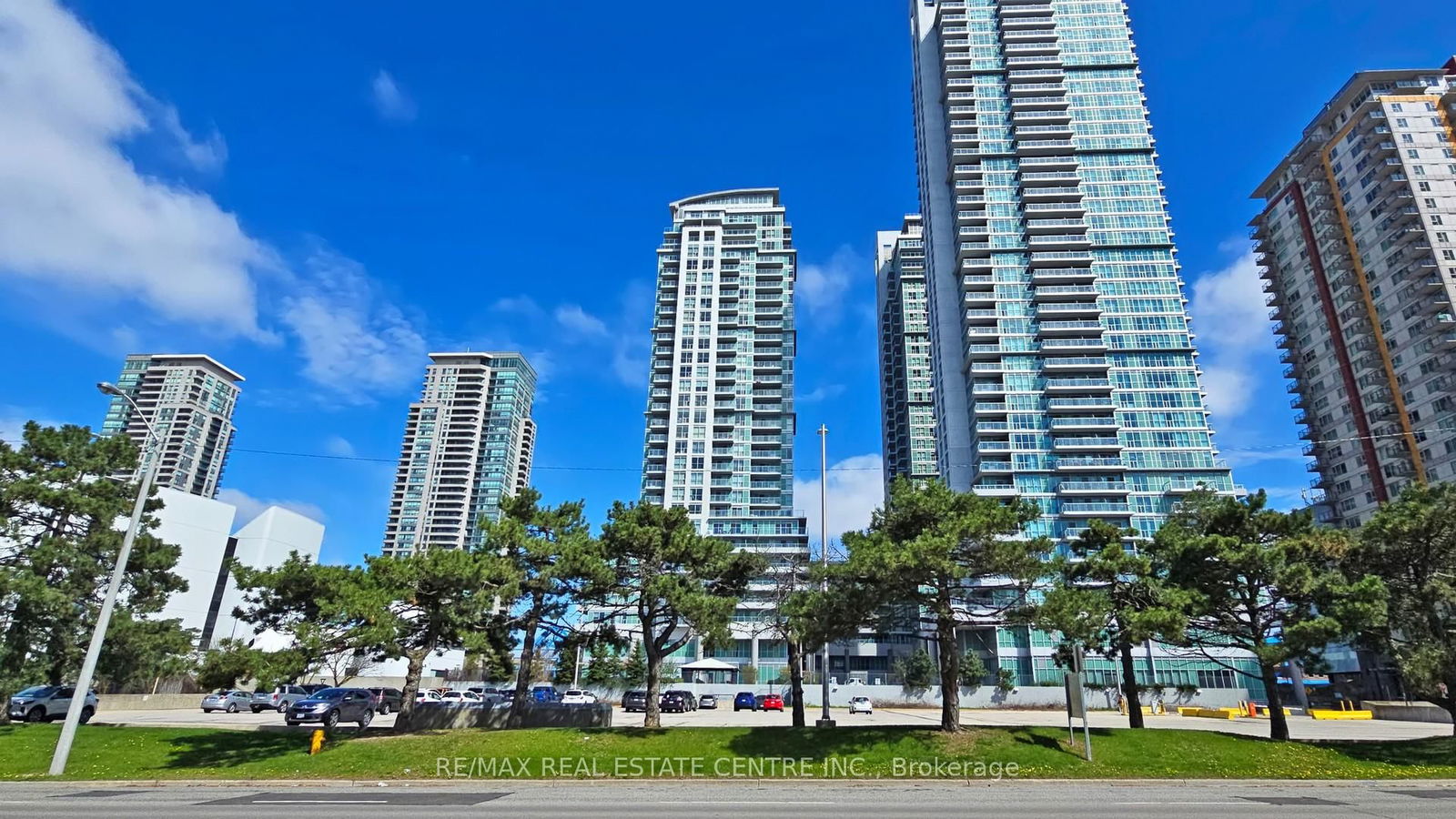 Condo for sale at 806-60 Town Centre Court, Toronto, Bendale, M1P 0B1 - MLS: E12137235