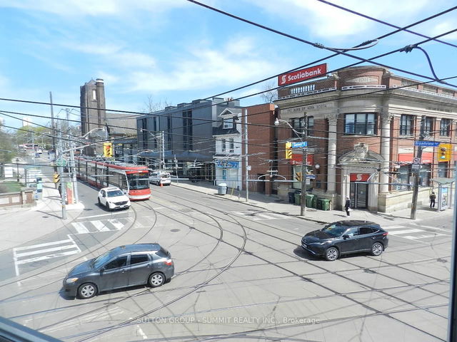 201 - 577 Gerrard Street