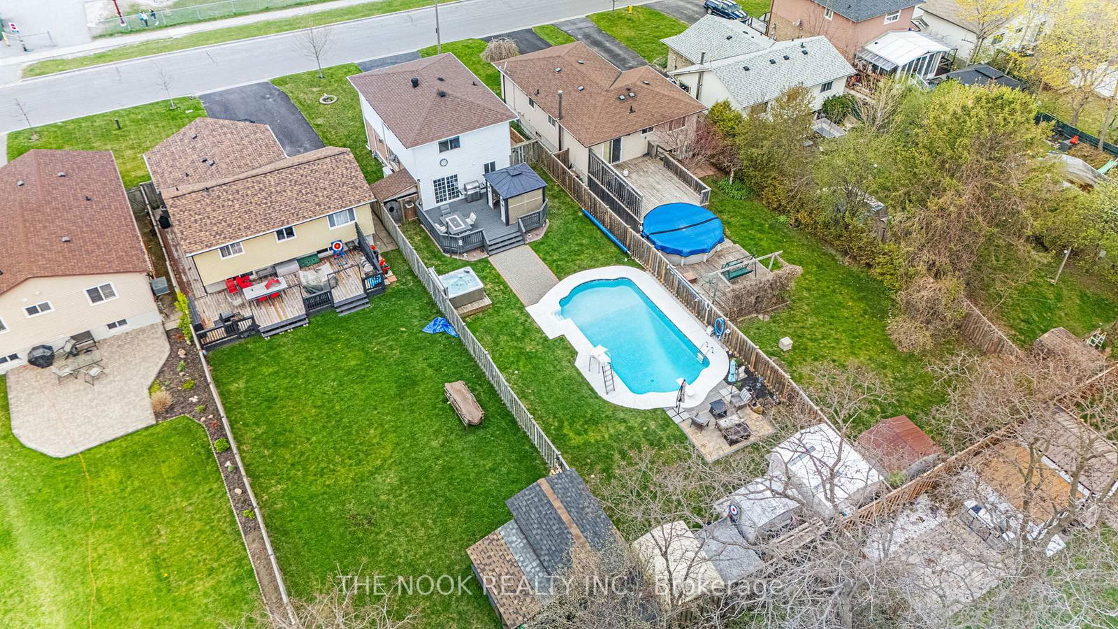 Property at 541 Laval