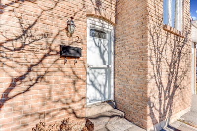 24 Medley Lane, Ajax - South West image-0-3