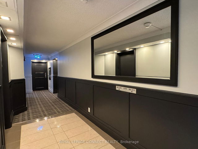 802 - 8 Silverbell Grove
