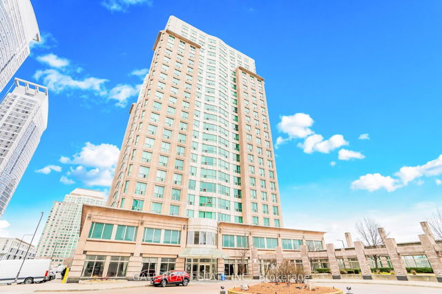 1111 - 8 Lee Centre Drive