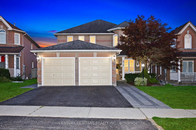7 Annie Crescent