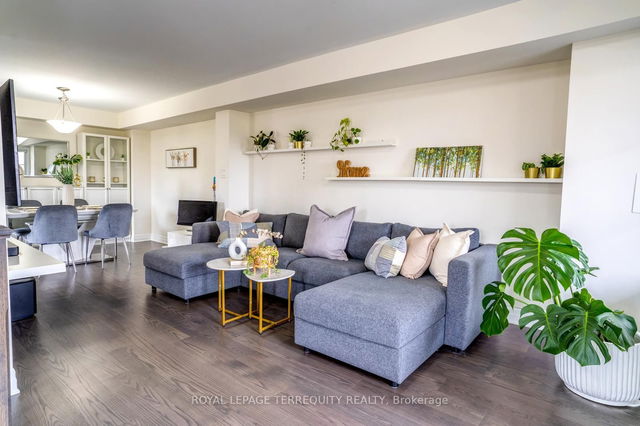 72 Fusilier Drive