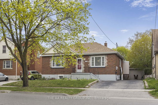 233 Mcnaughton Avenue