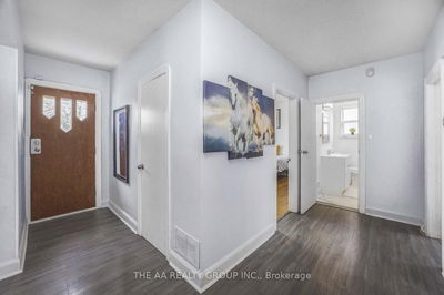 233 Mcnaughton Ave, Oshawa - Central image-0-3