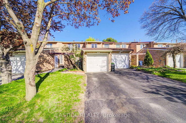 55 Ambercroft Boulevard