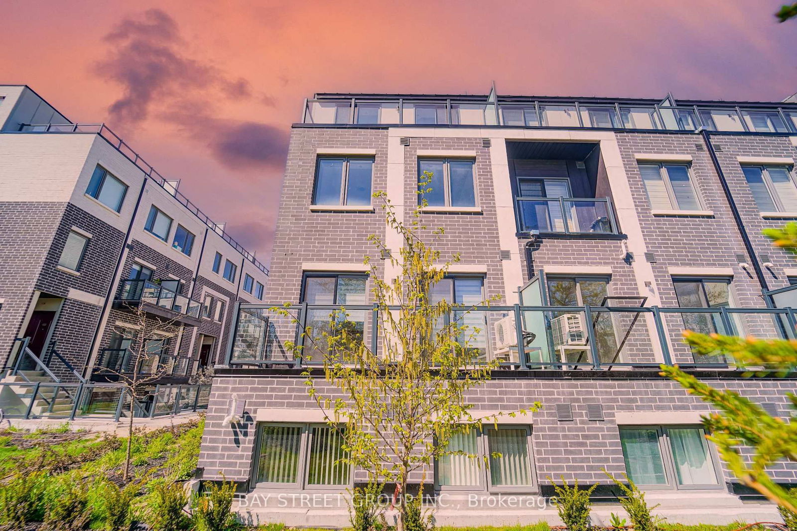 Townhouse for lease at C2-309-3427 Sheppard Avenue, Toronto, Tam O'Shanter-Sullivan, M1T 0C5 - MLS: E12139461