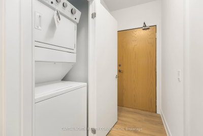 Unit 527 — 1350 Ellesmere Road — photo 3
