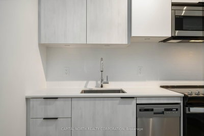 Unit 527 — 1350 Ellesmere Road — photo 5