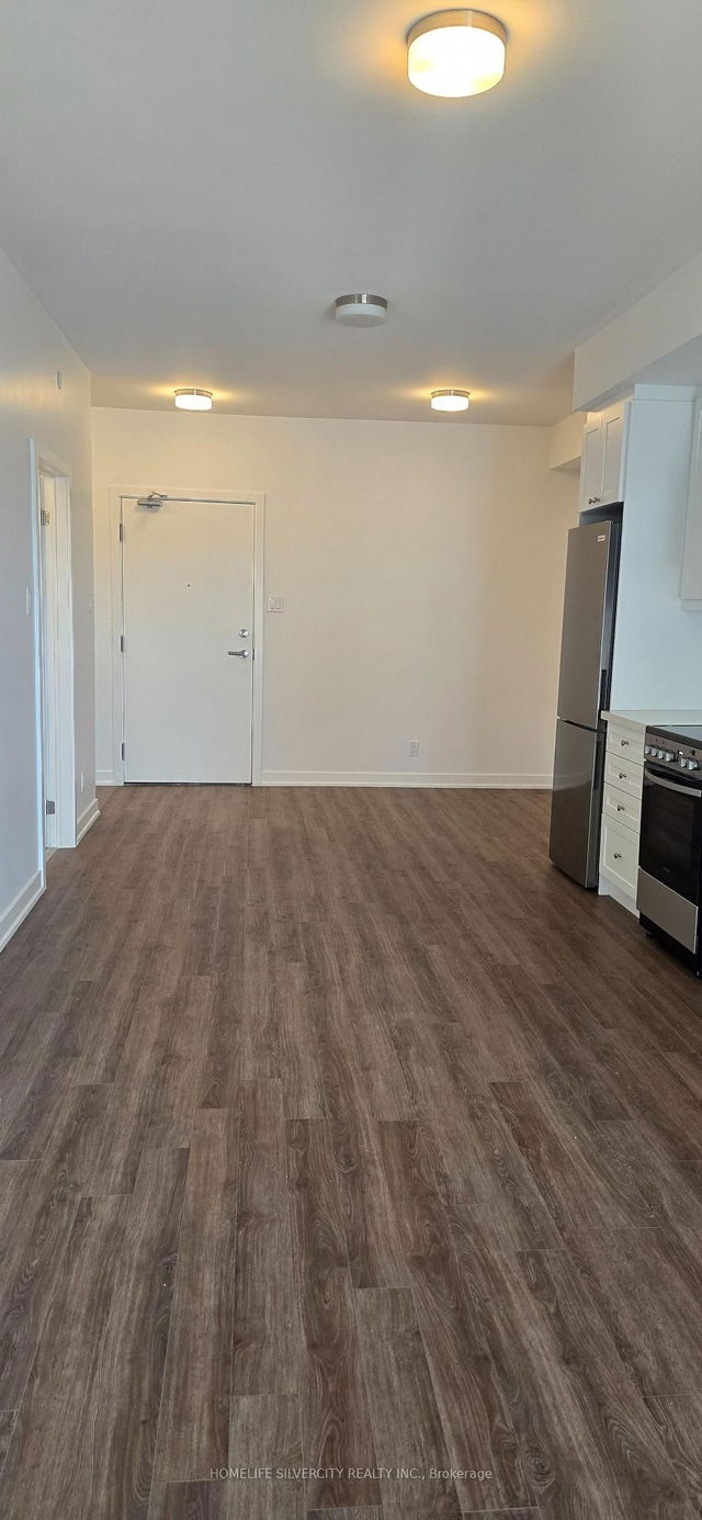 610 - 55 Clarington Boulevard