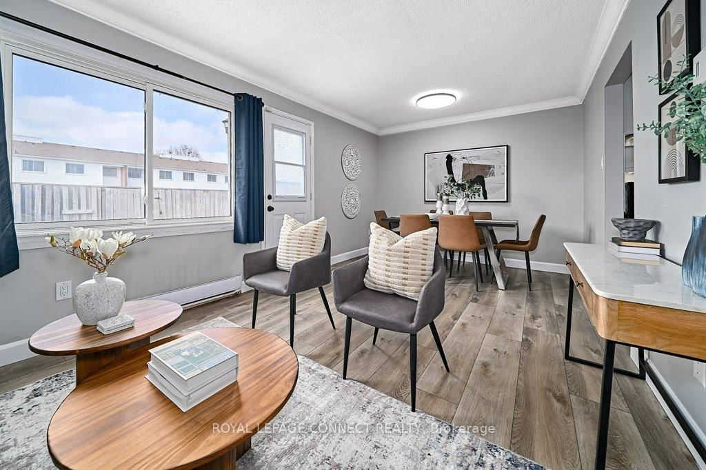 Townhouse sold at 13-1010 Glen Street, Oshawa, Lakeview, L1J 6J2 - MLS: E12139801
