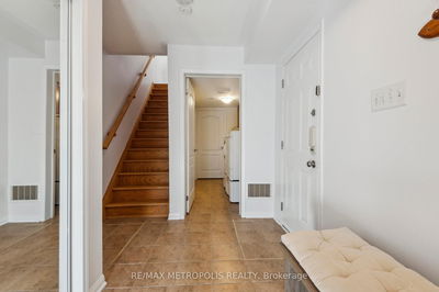 54 Howe Ave, Toronto - Clairlea-Birchmount image-0-3