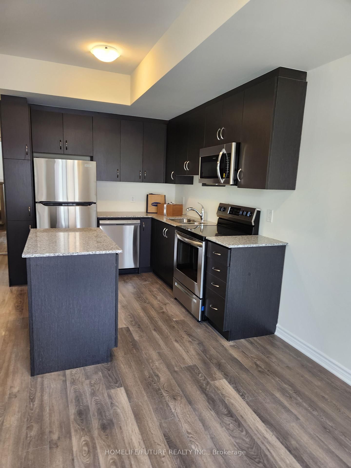 Townhouse for lease at 403-2789 Eglinton Avenue, Toronto, Eglinton East, M1J 0B3 - MLS: E12140202