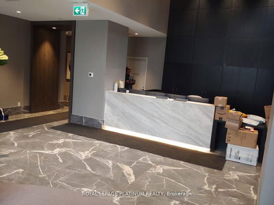 Unit 1706 — 286 Main St, Toronto - East End-Danforth image-0-4