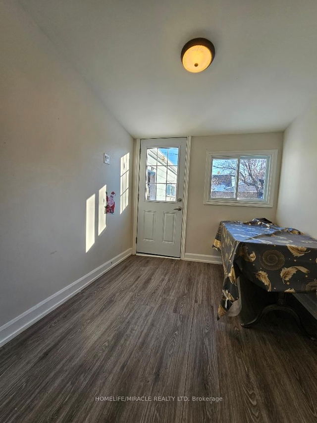 397 Pharmacy Avenue