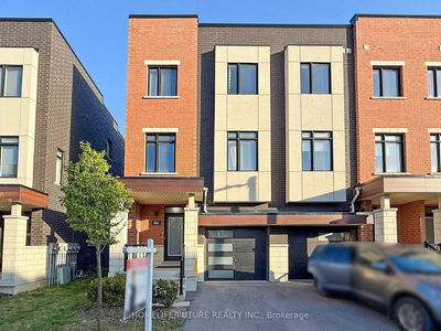 954 Kicking Horse Path, Oshawa - McLaughlin image-0-1