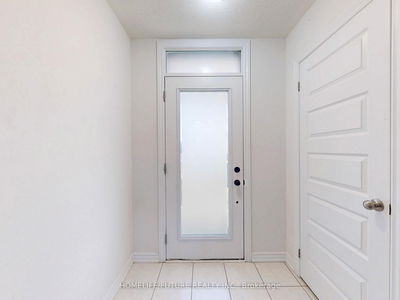 954 Kicking Horse Path, Oshawa - McLaughlin image-0-4