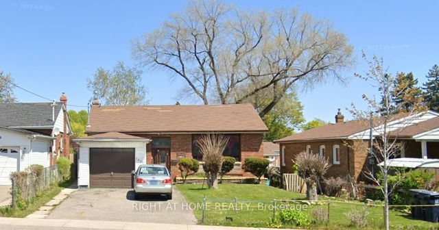1477 Danforth Road