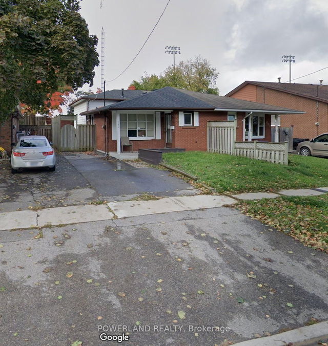Lower - 242 Vancouver Street
