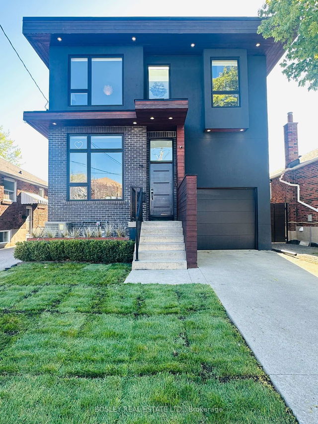 38 Roblin Avenue