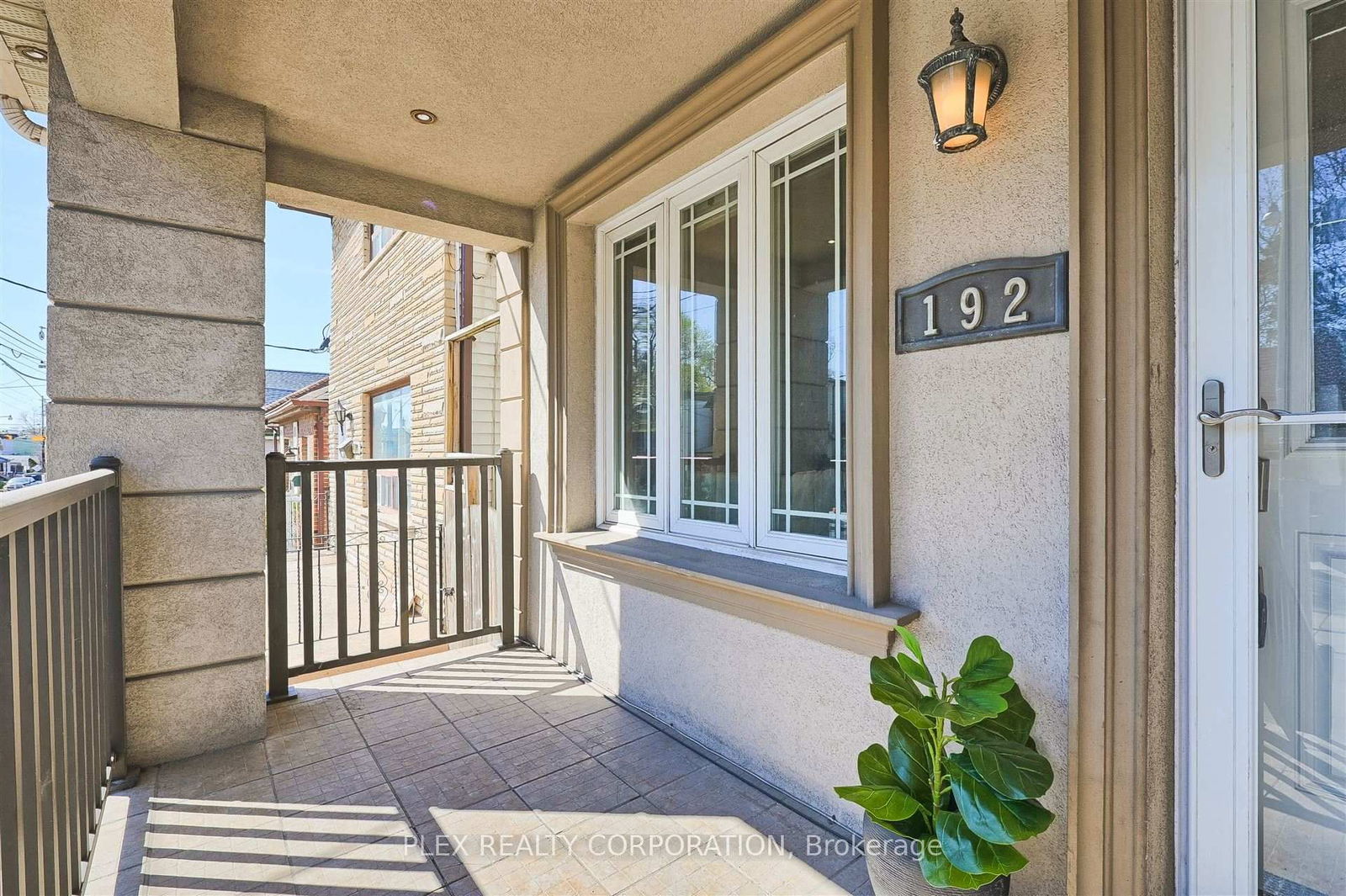 Semi-Detached House for sale at 192 Coxwell Avenue, Toronto, Greenwood-Coxwell, M4L 3B2 - MLS: E12140747