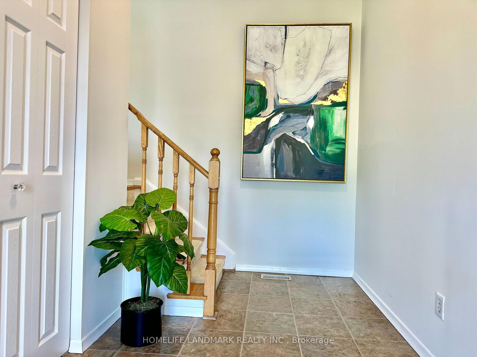 Detached House for sale at 74 Invergordon Avenue, Toronto, Agincourt South-Malvern West, M1S 2Z2 - MLS: E12141180