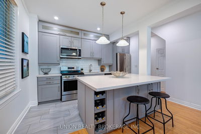 30 Ashdale Ave, Toronto - Greenwood-Coxwell image-0-4