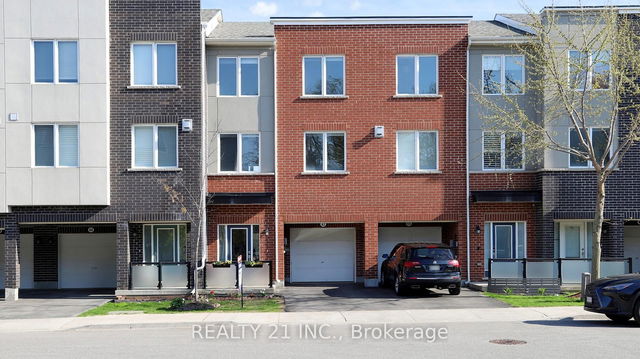 42 Heron Park Pl Place