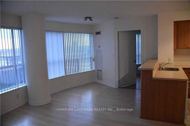 711 - 36 Lee Centre Drive