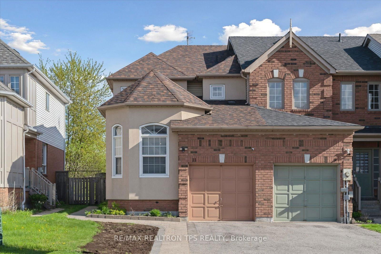 Property at 11 Jays