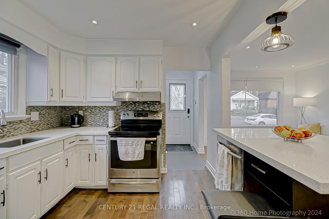 8 Bexhill Avenue