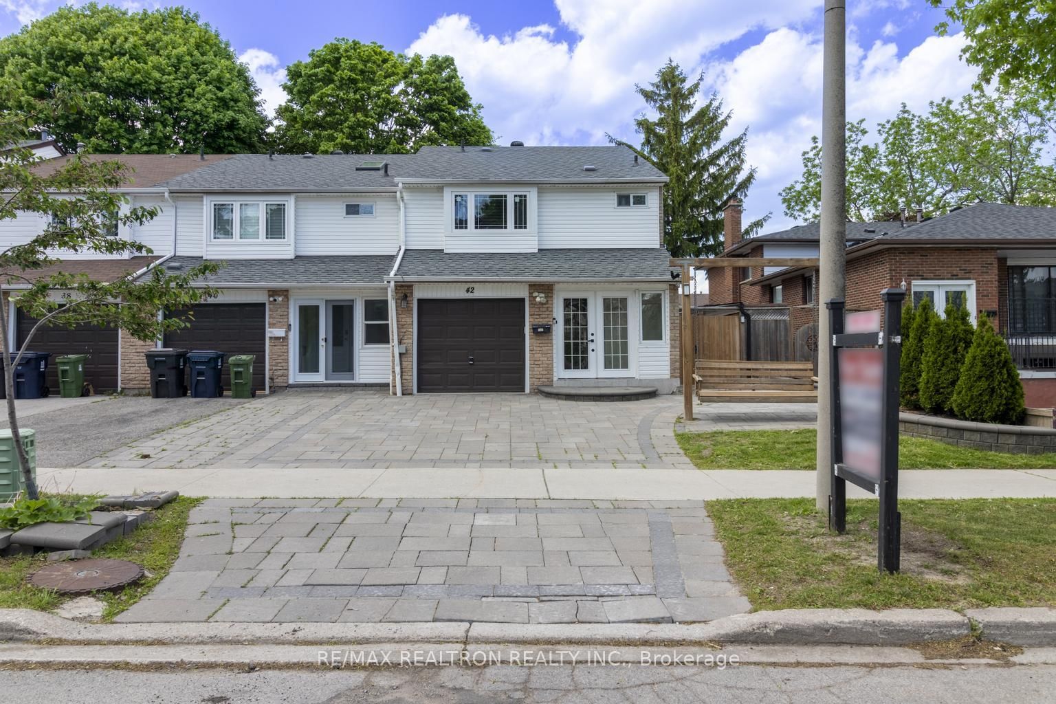 Townhouse for sale at 42 Verne Crescent, Toronto, Malvern, M1B 2X1 - MLS: E12142037